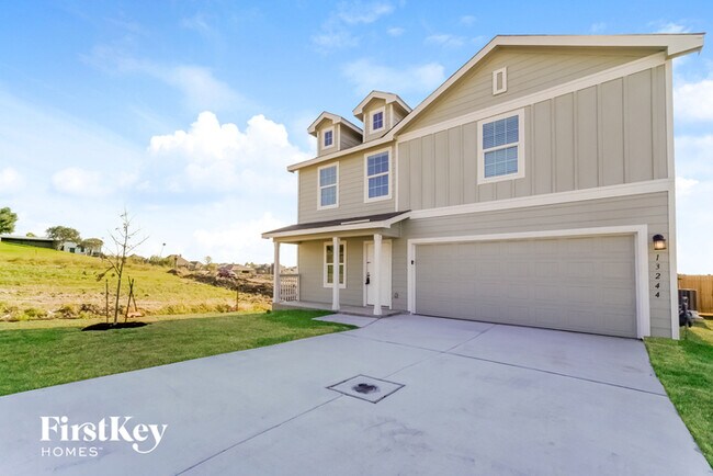 Building Photo - 13244 Rosemary Cove