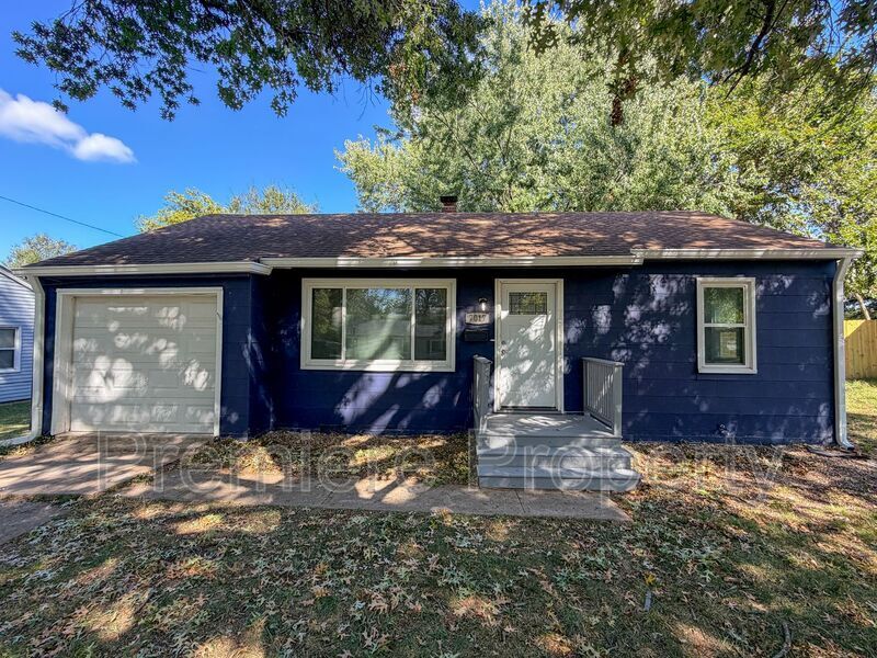 Foto principal - 7017 Hunter St