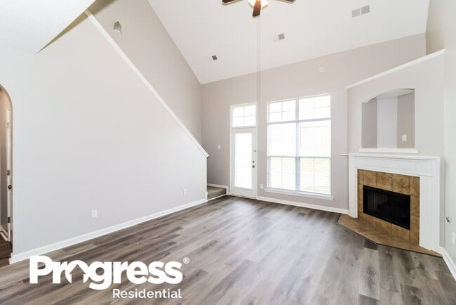 Building Photo - 4572 Tulip Bend Dr