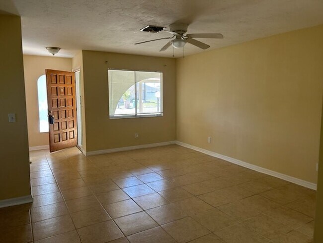 Photo - 1239 SE 23rd Pl Apartment