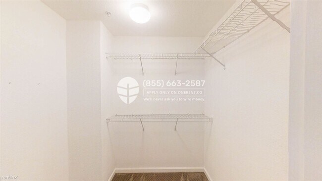 Building Photo - 3 br, 2 bath Townhome - 34 Flemings Ct -