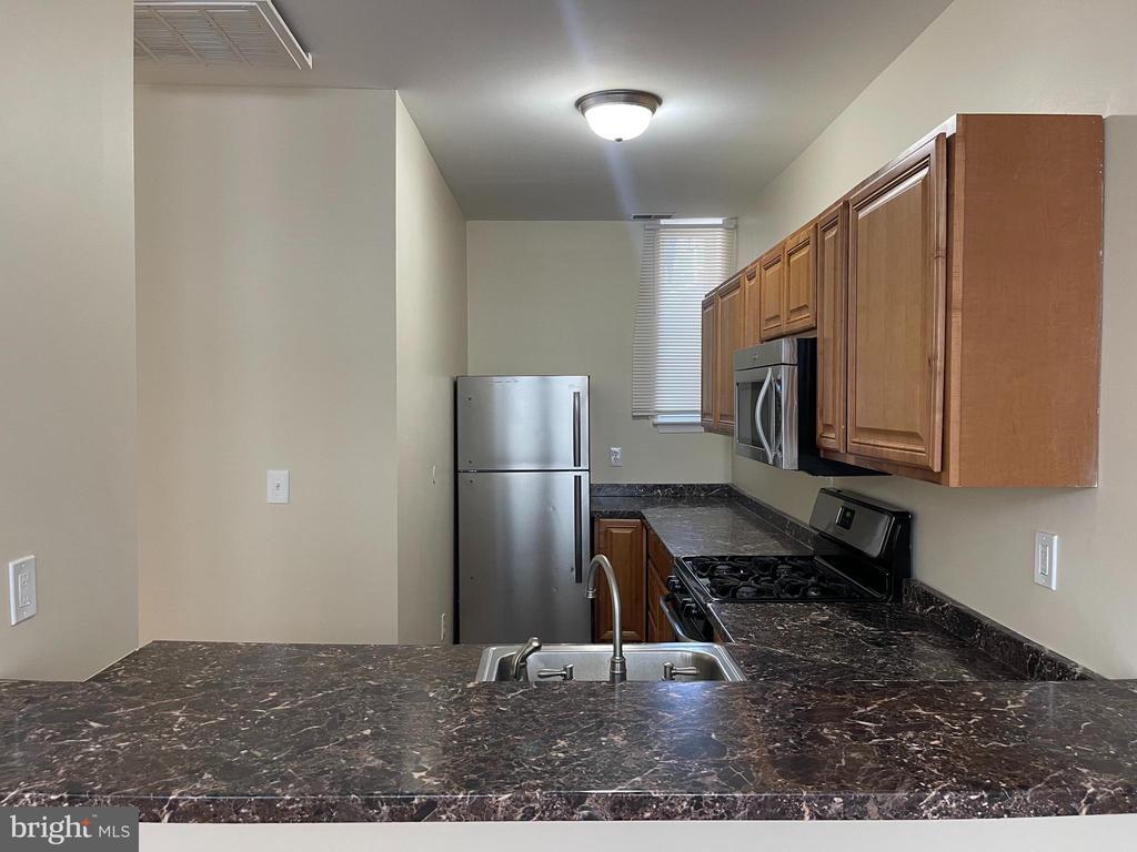 Foto principal - 1533 Light St