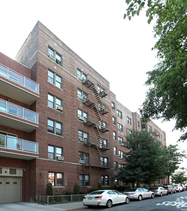 1695 E 21st St, Brooklyn, NY 11210 Apartments Brooklyn, NY