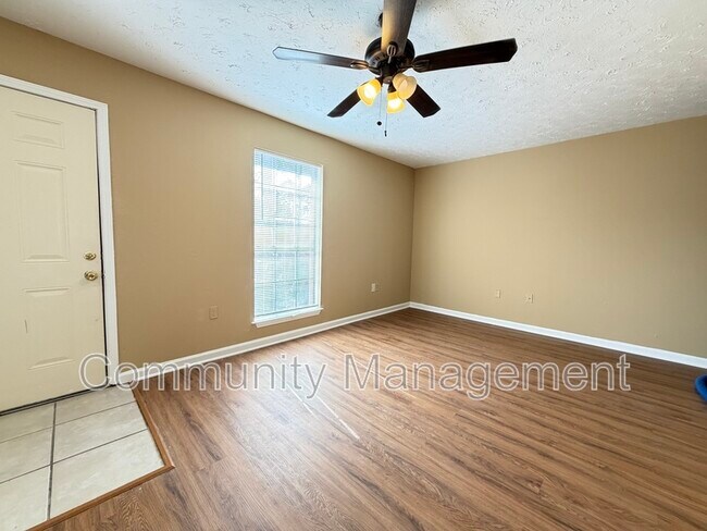 Foto del edificio - 5293 S Brightside View Dr