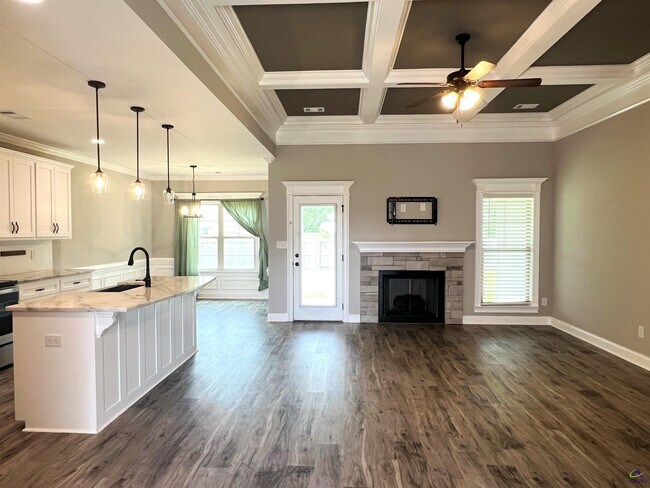 Foto del edificio - 531 Edgarton Way
