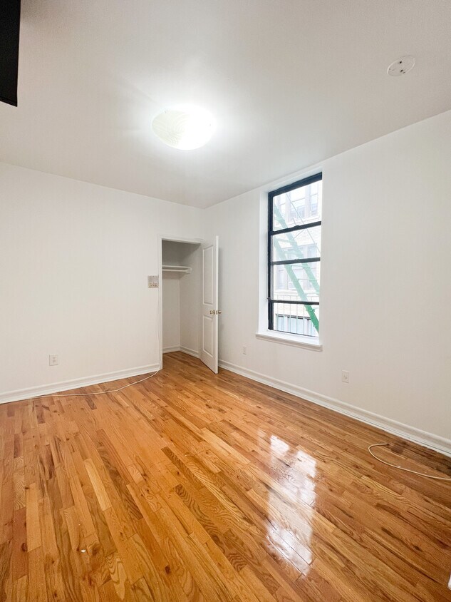 545 Ave Unit 5H, New York, NY 10032 Room for Rent in New