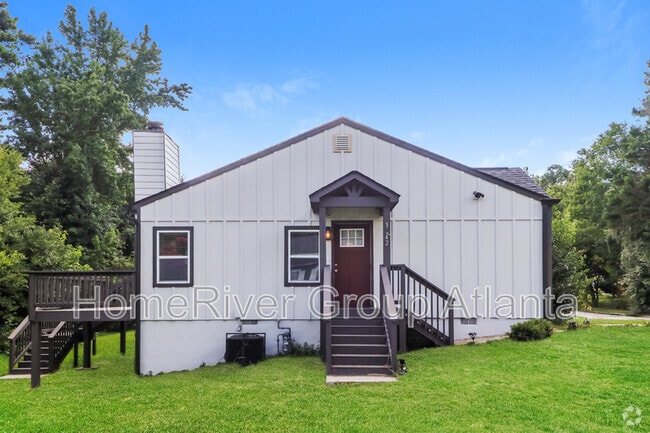 Building Photo - 3242 Kingswood Glen