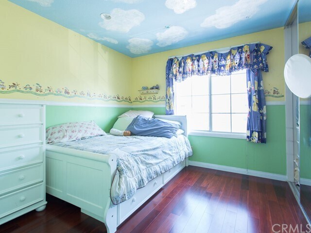 Building Photo - 5749 E Pinyon Pine Dr