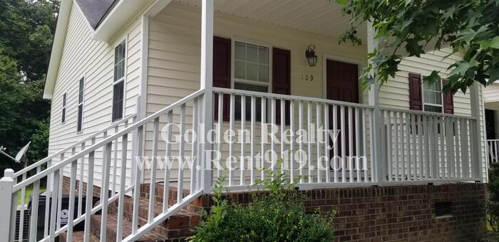 Foto principal - Move-in ready duplex in Zebulon!