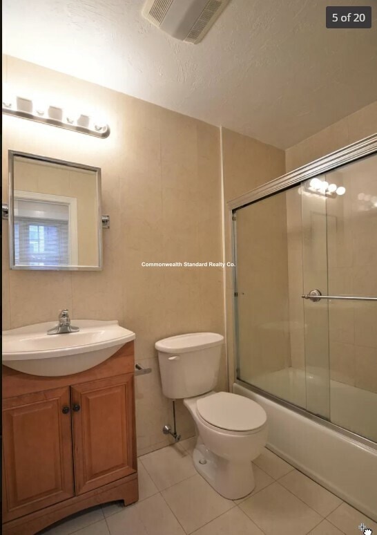 Building Photo - 191 Winthrop Rd