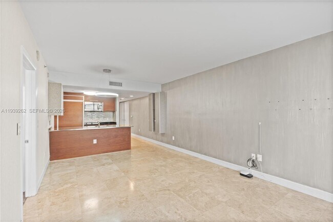 Foto del edificio - 1850 S Ocean Dr