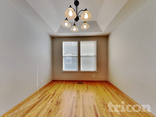 Building Photo - 4981 Mt Cameron Dr