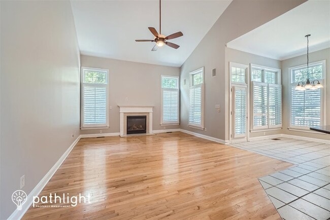 Building Photo - 10355 Gunnison Ln