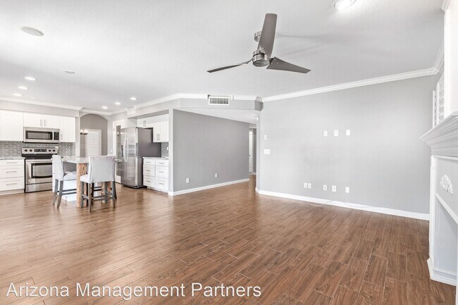 Foto del edificio - 4 br, 3 bath House - 17835 N 51st Way