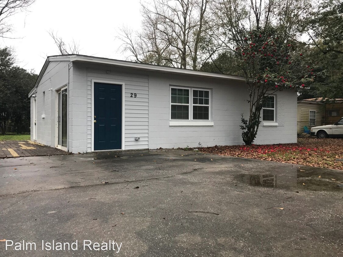 Primary Photo - 2 br, 1 bath House - 29 Randolph Drive