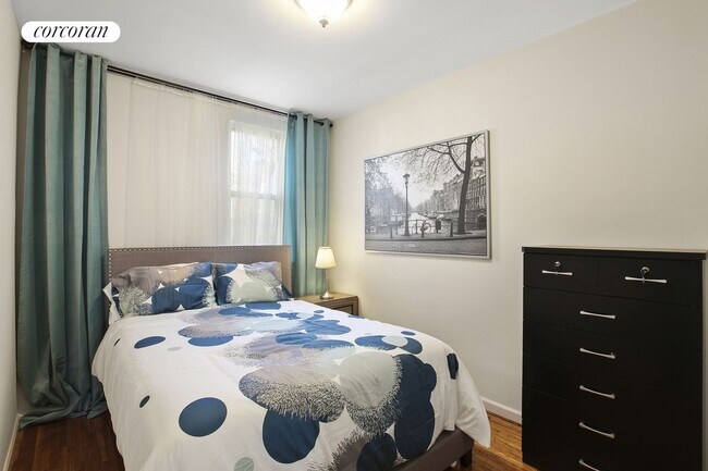Foto del edificio - 221 16th St