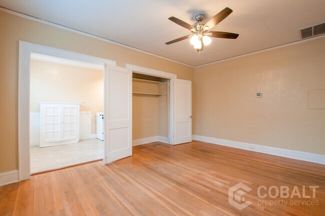 Foto del edificio - 993 North Highland Avenue Northeast