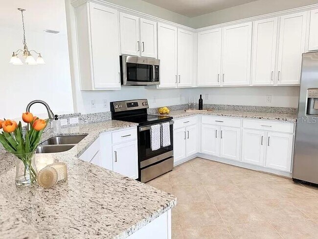 Foto del edificio - 25048 Purple Emperor Way