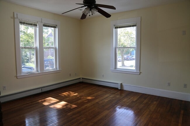 Photo - 130 Ash Street Unit 1 Apartment