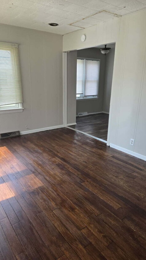 Primary Photo - 50% discount on first month's rent with ap...