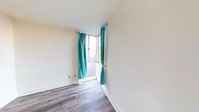 Foto del edificio - 2020 Channing Way
