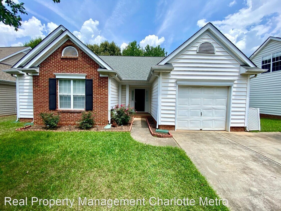 Primary Photo - 3 br, 2 bath House - 740 Bradberry Lane