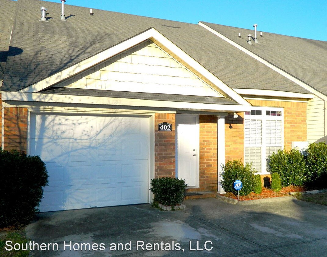 Primary Photo - 3 br, 2 bath House - 402 Cashew Drive