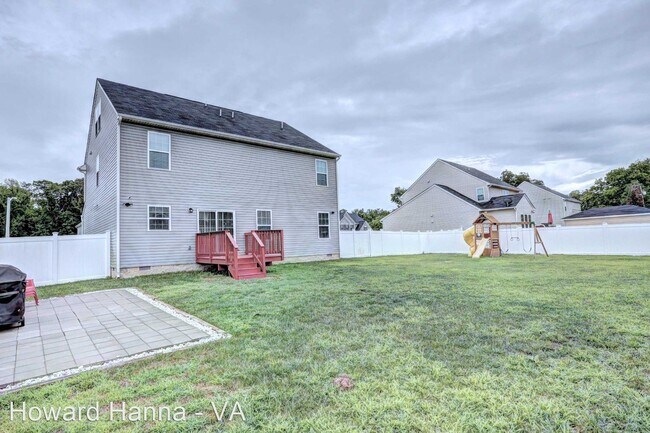 Building Photo - 5 br, 3.5 bath House - 570 Oliver Way