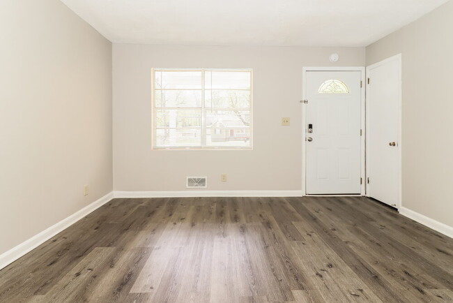 Foto del edificio - 416 Tanner Rd