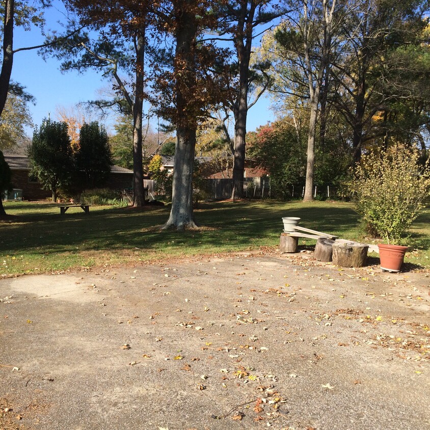 613 Iron Gate Ct, Nashville, TN 37221