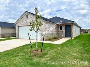 Building Photo - 3612 Blue Ave