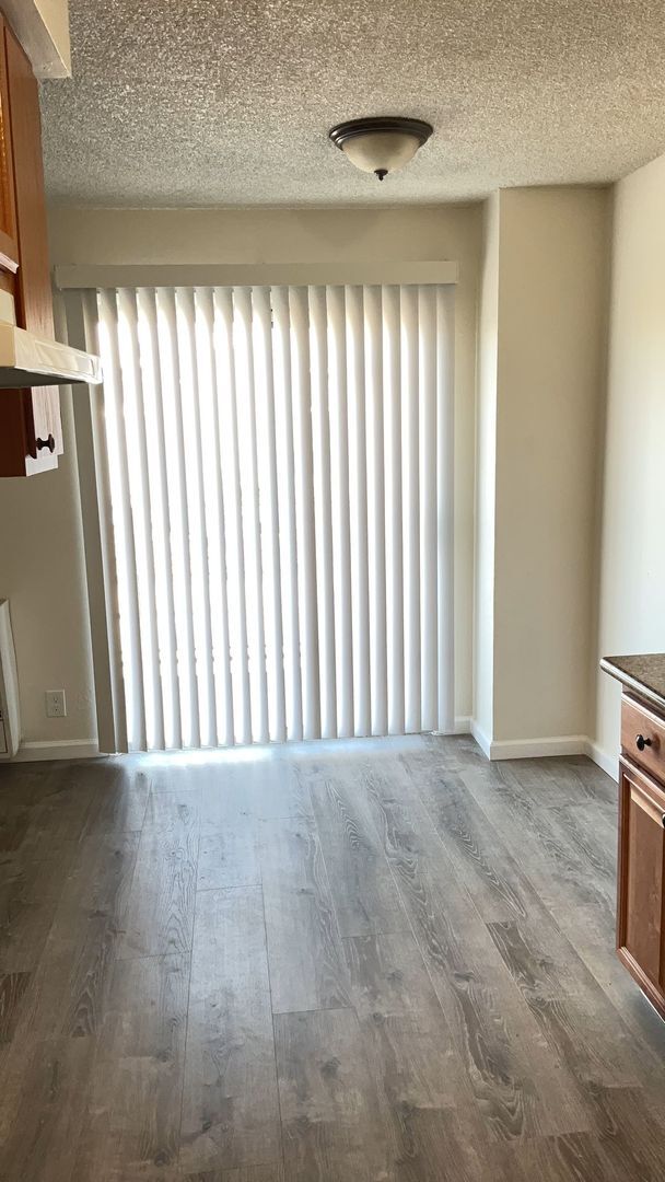 Building Photo - 537 Nevin Ave