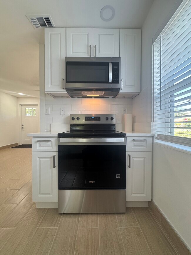 Foto del edificio - 6704 S Faul St