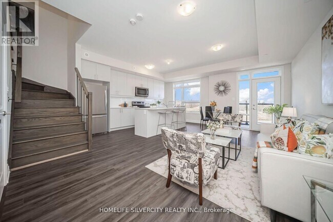 Photo du bâtiment - 1577 Rose Way