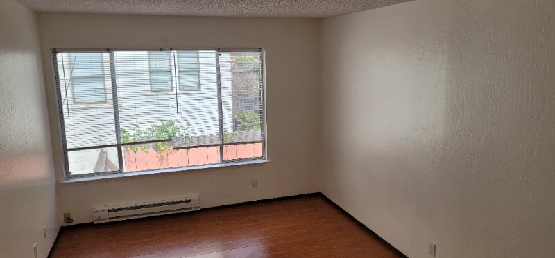 Building Photo - 1144 Taraval St