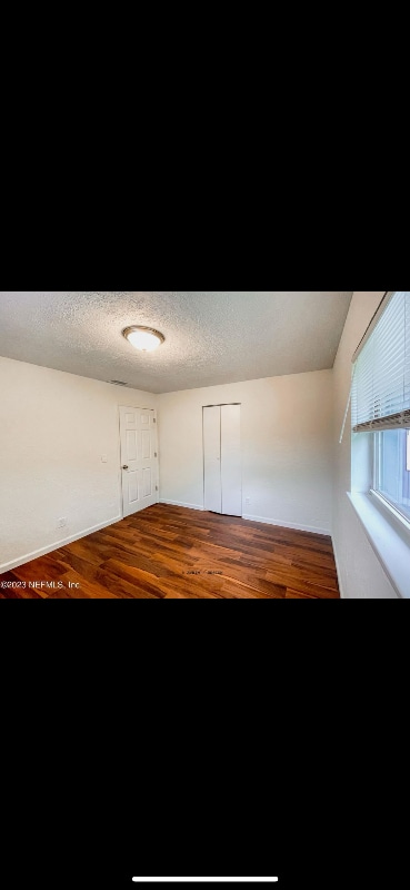 Foto del edificio - 1122 W 31st St