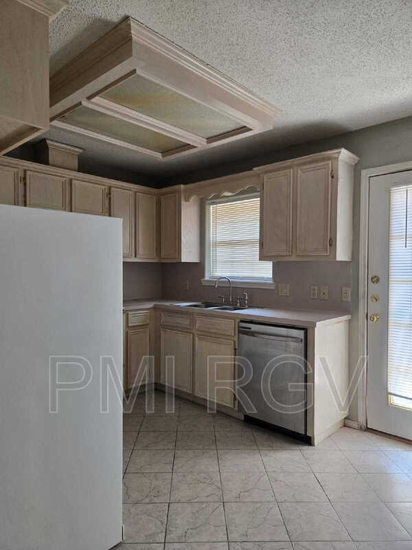 Foto del edificio - 6804 N 7th Ct