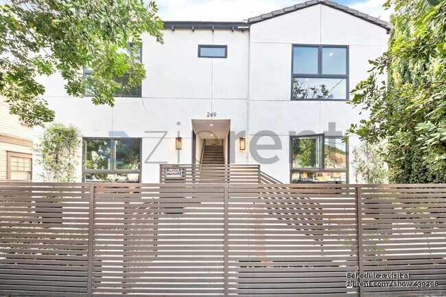Foto del edificio - 249 N Bonnie Brae St