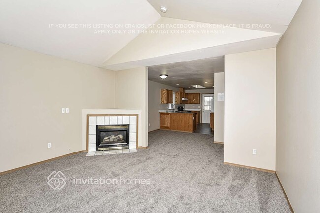 Building Photo - 20213 13th Ave Ct E