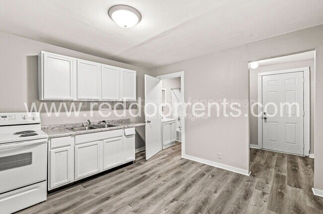 Foto del edificio - 970 Edgemont Ave
