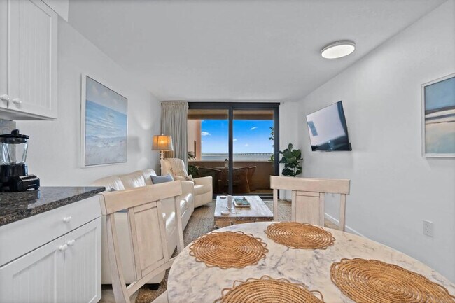 Building Photo - 500 Gulf Shore Dr