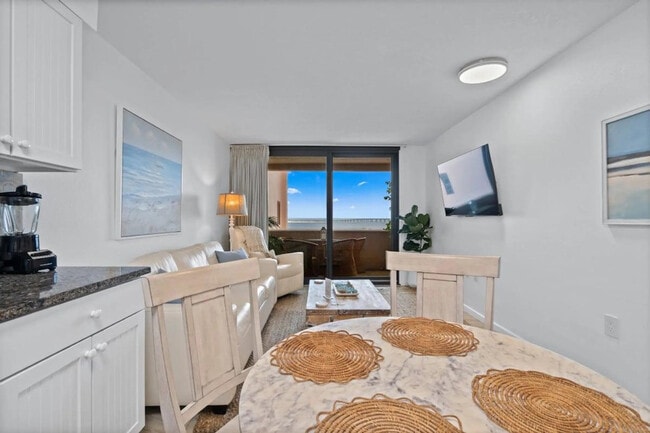 Building Photo - 500 Gulf Shore Dr