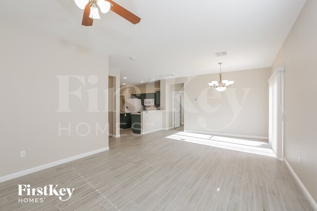 Foto del edificio - 1669 Shifting Winds St