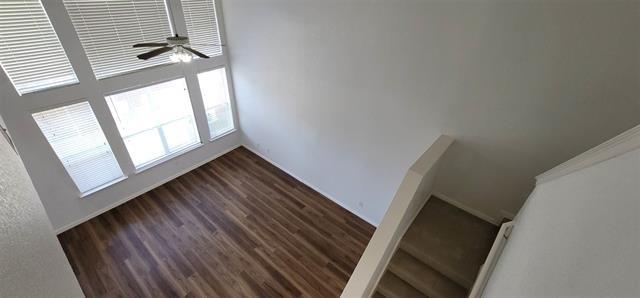 Foto del edificio - 909 Avondale Ln