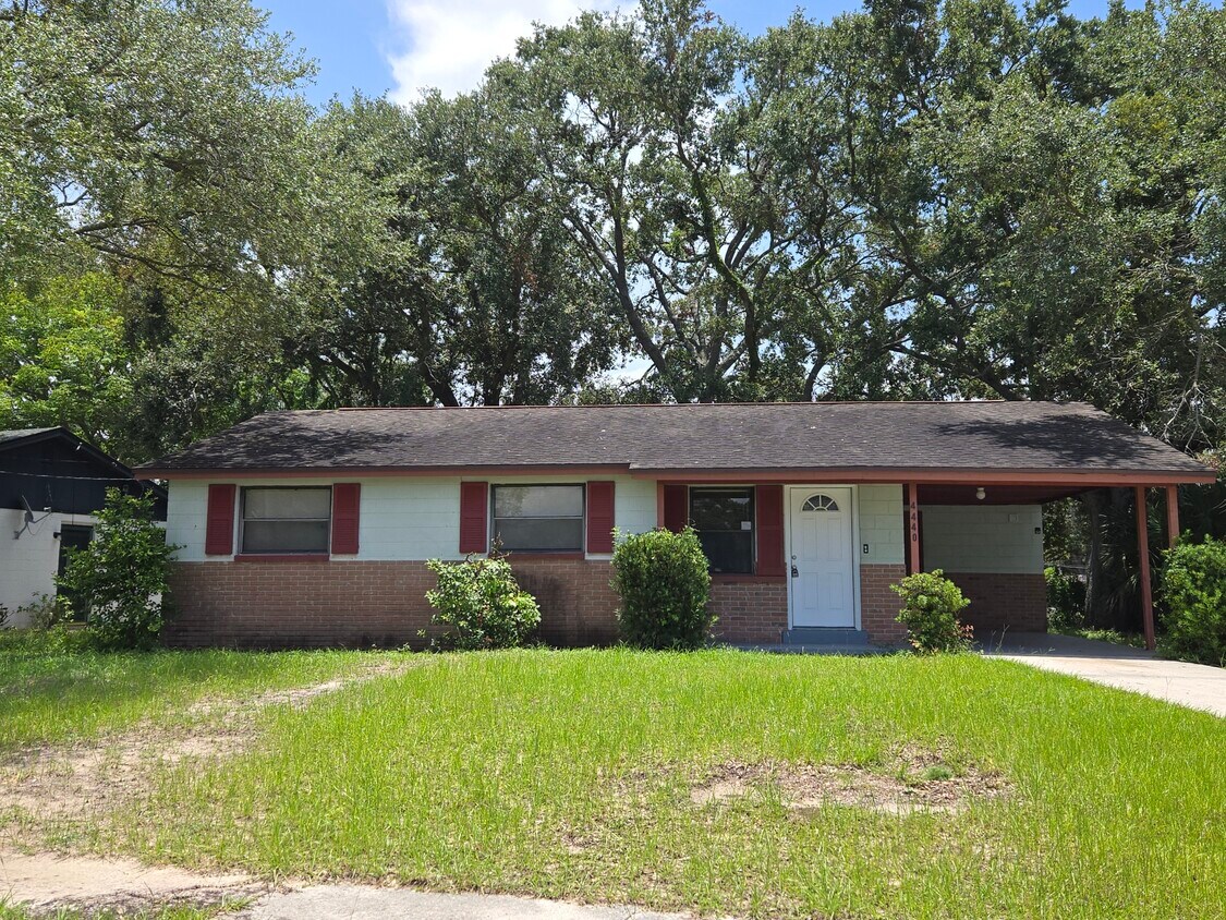Foto principal - 4440 Atwater Dr