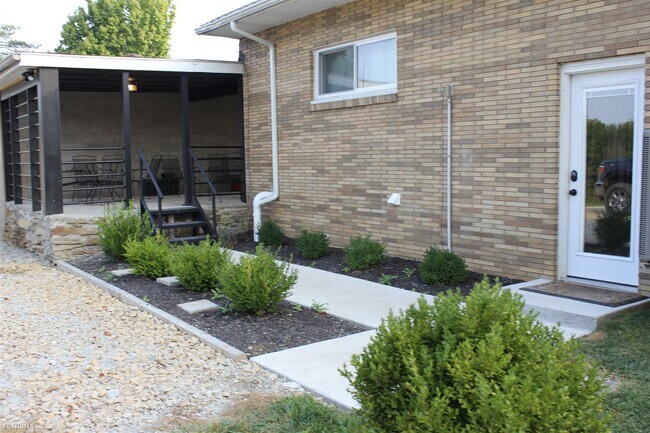 Building Photo - 9 br, 4 bath House - The Ranch 12 Beds / =...