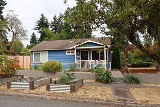 Building Photo - 16005 27th Ave NE