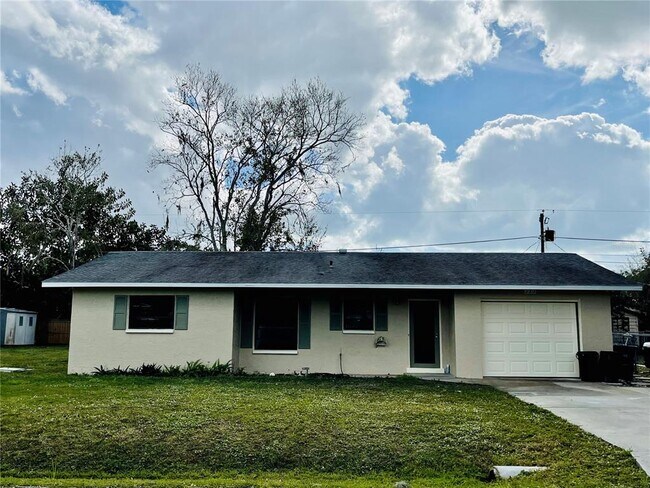 Building Photo - 330 Beverly Rd