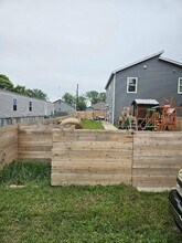 Building Photo - 305 Anderson St