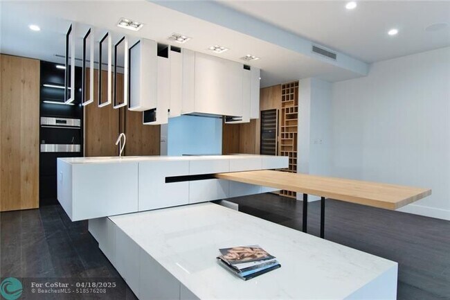 Foto del edificio - 26 SE 10th Ave